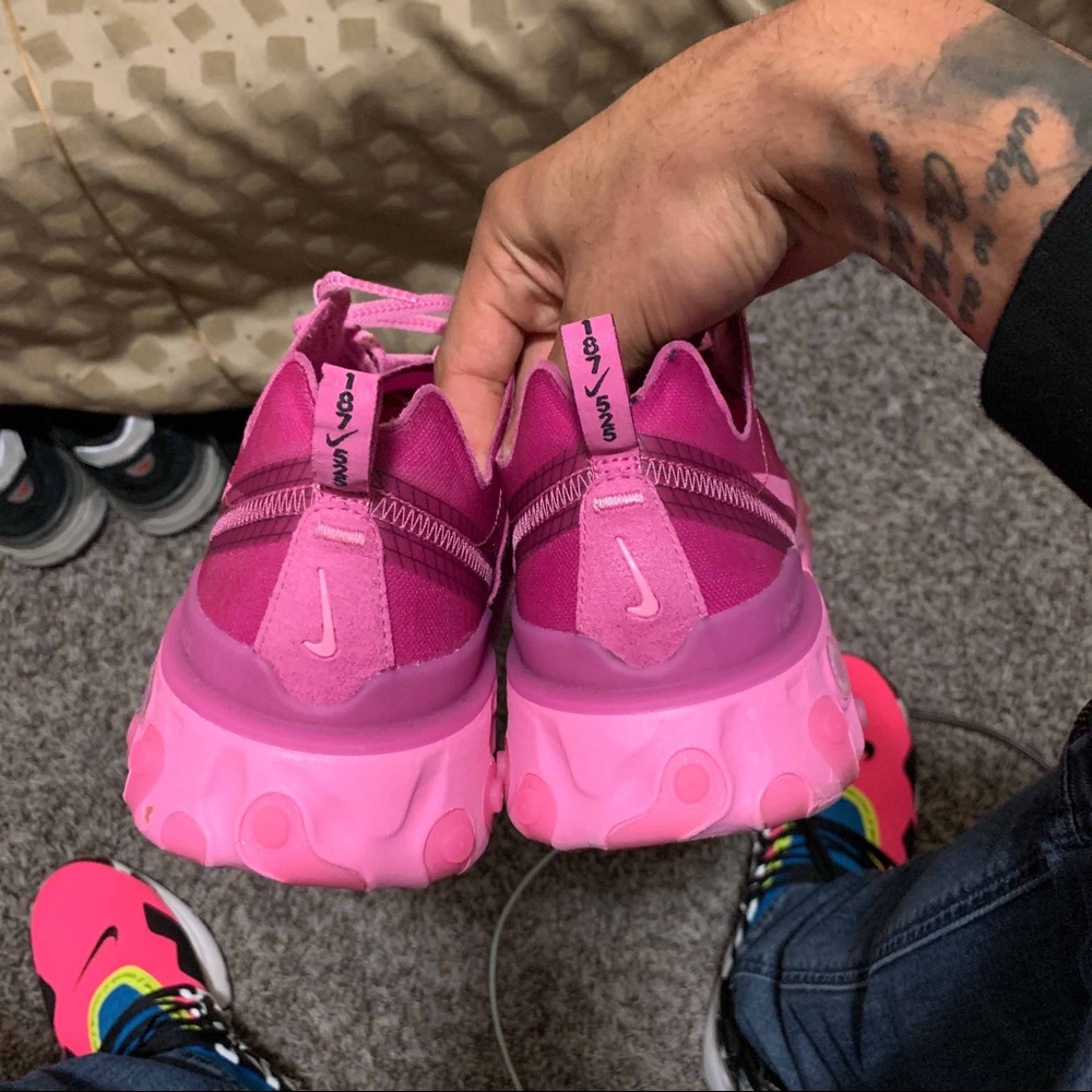 Nike React 87